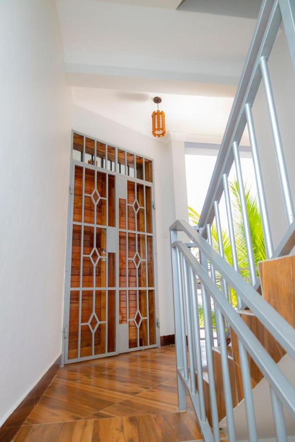 נונגווי Mangi Mangi Accomodation מראה חיצוני תמונה