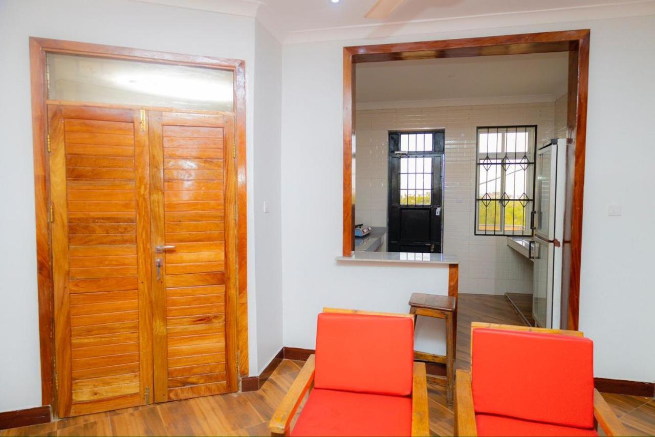 נונגווי Mangi Mangi Accomodation מראה חיצוני תמונה